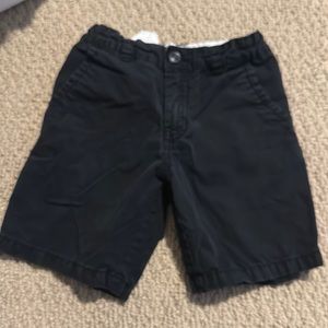 Black shirt. Cat and Jack. Boys. Adjustable waist.